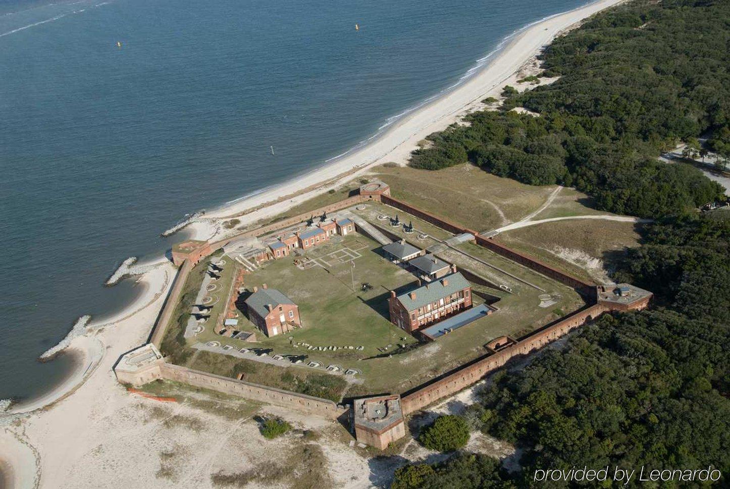 Hampton & Amelia Island Hotel 3*